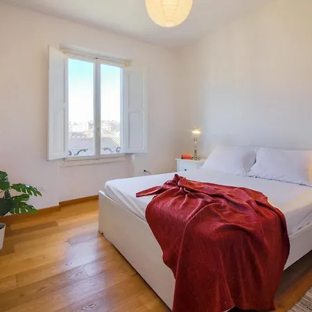 Apartment Florence- Giacomini 4 Bedroom Florence