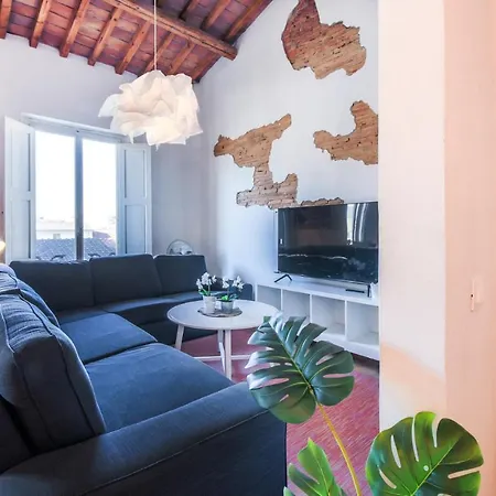 Florence- Giacomini 4 Bedroom Apartment Florence